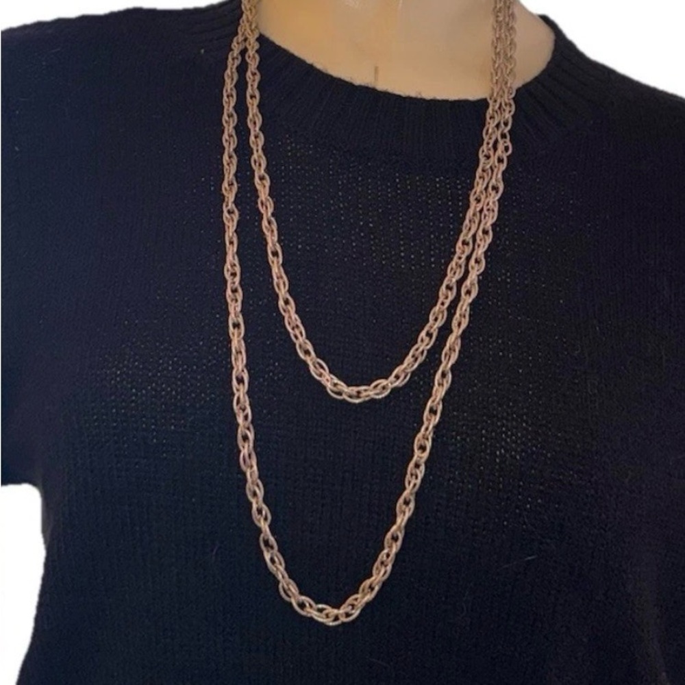 Vintage long Goldtone necklace